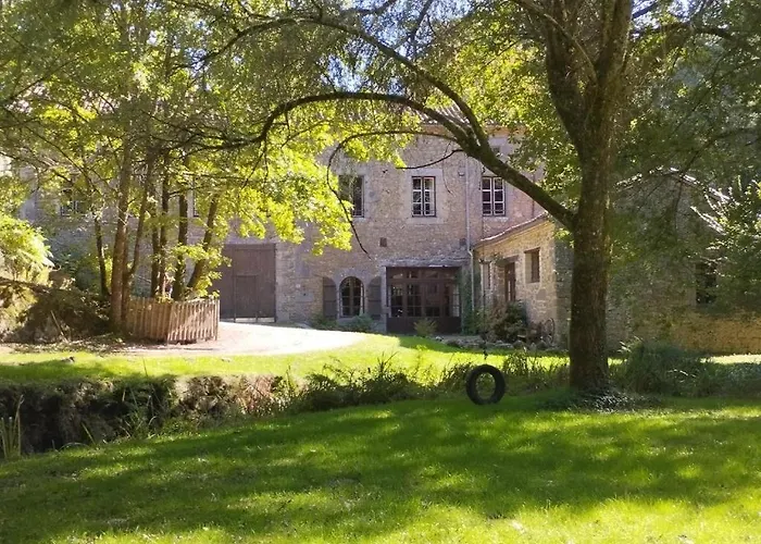 Holiday home La Maillerie